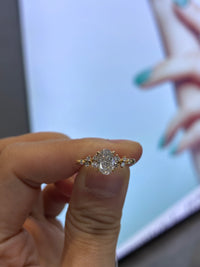 For liliana (18k oval cut,1.09ct,0.157pave.D/VVS 2)