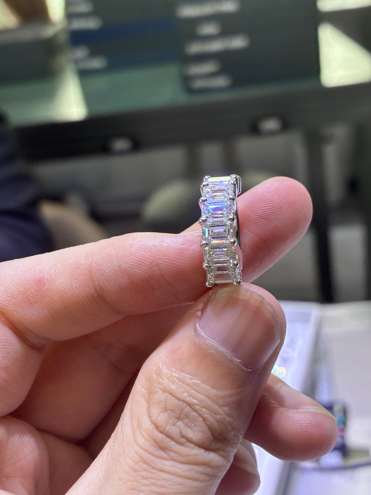 for Glittery Vision （18k white gold band）