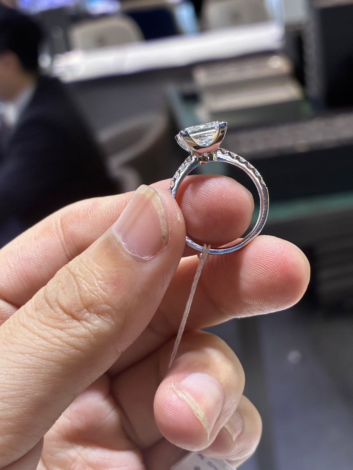 For missy custom-made（Platinum 3ct Cushion cut ring）