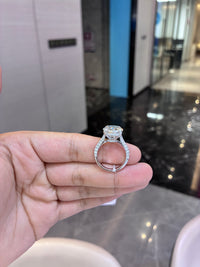 For danielleraache9 platinum ring with 10ct E vs1 main diamond