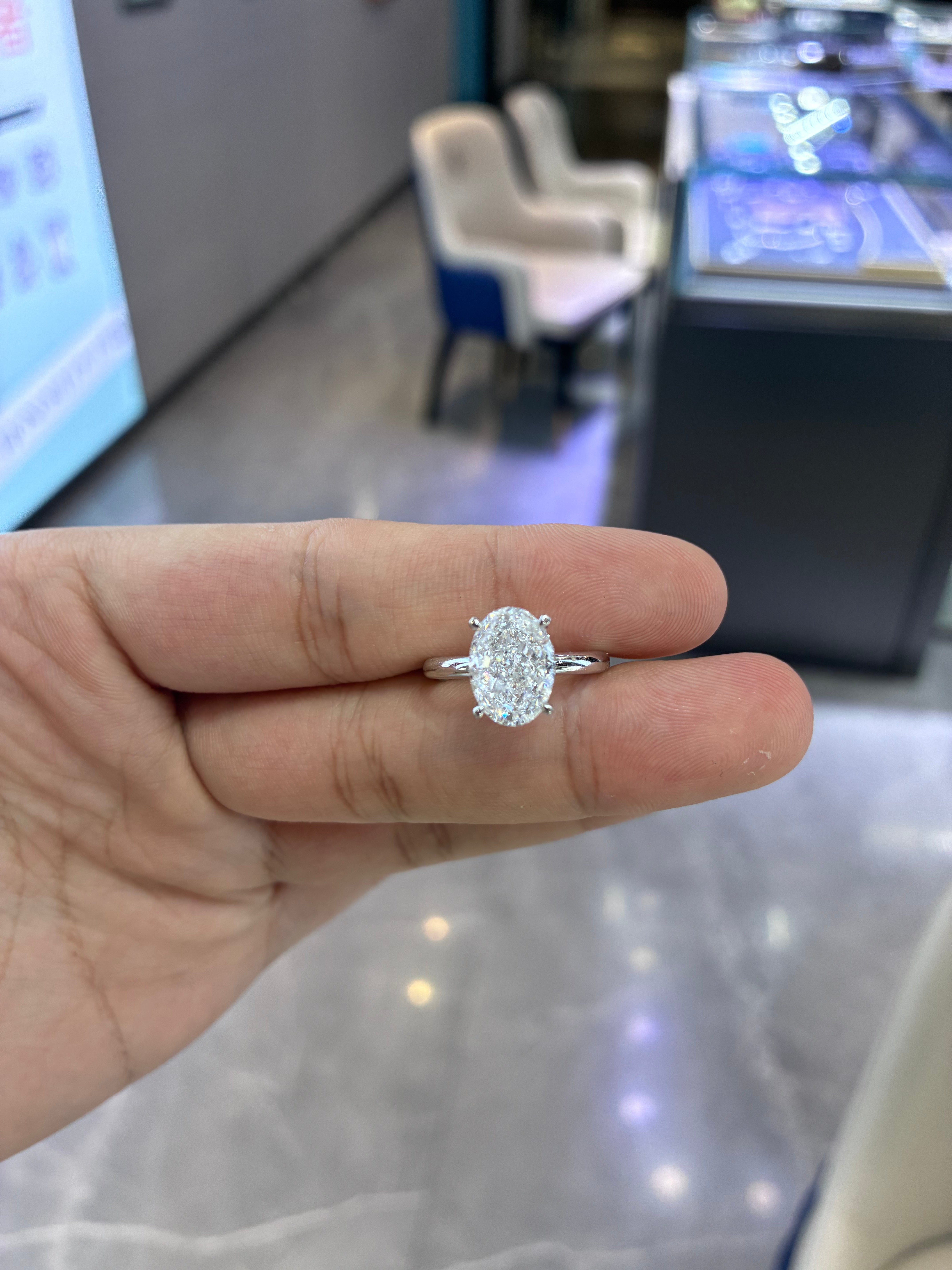 Deposit For MummaG 18k white gold ring with 3.870ct D VS1 main diamond
