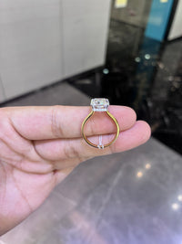 For Maddie nissani 18k yellow gold ring with 5.1ct diamond