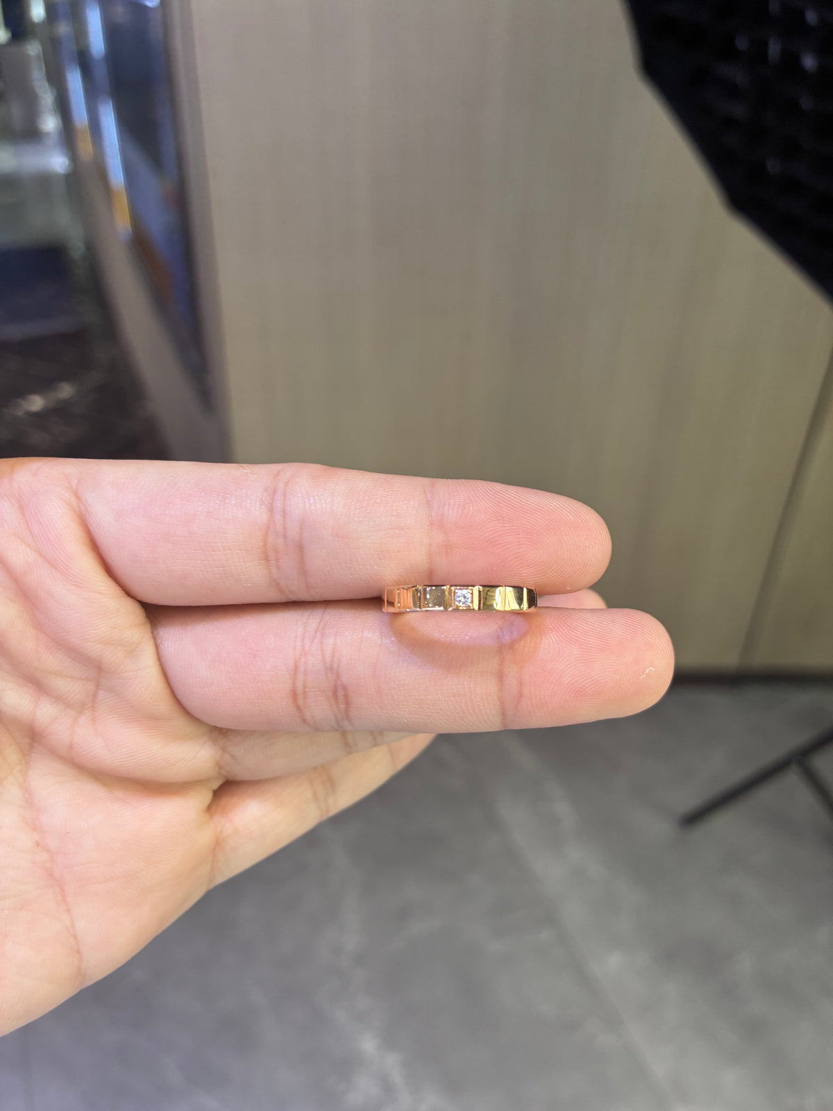 For Carlos 18k rose gold man ring