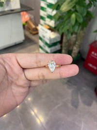 For 0 14k yellow gold ring with 3.010ct E vs1 diamond and 0.242ct side diamonds