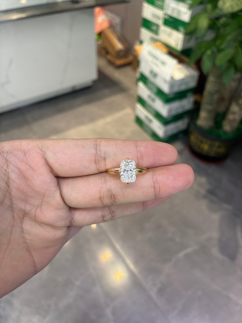 For julia 14k yellow gold ring with 3ct Evs1 diamond