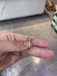 For julia 14k yellow gold ring with 3ct Evs1 diamond