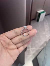 For Laura platinum ring with 3.070ct D vvs2 main diamond