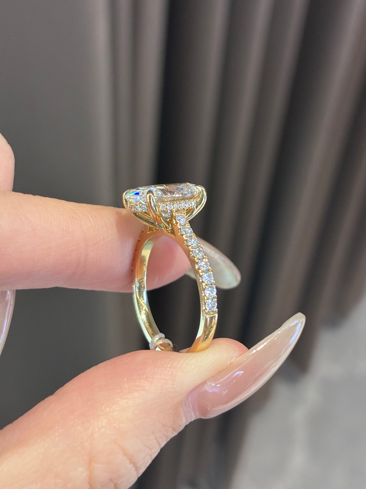 For Boss Vlad 14k yellow gold ring with E vs1 main diamond And 0.419ct side diamonds