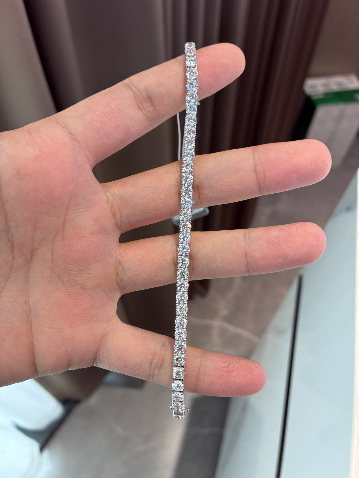 For diego 18k White gold bracelets with 9ct diamonds