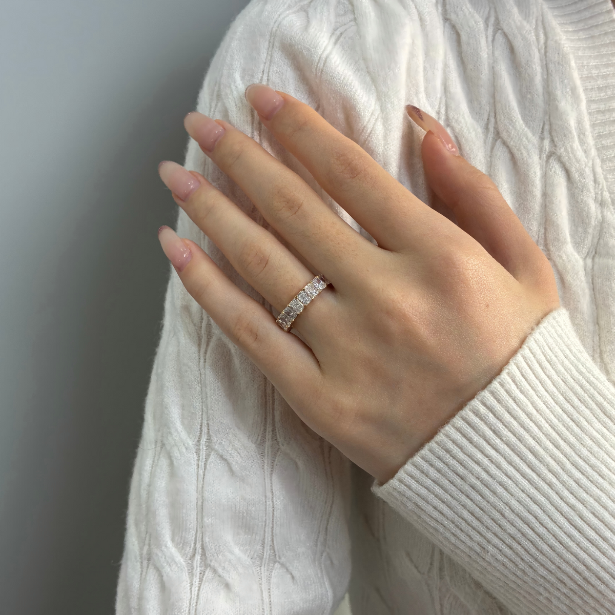 4.252-carat radiant Lab-Grown Diamond  Ring — 18K yellow gold