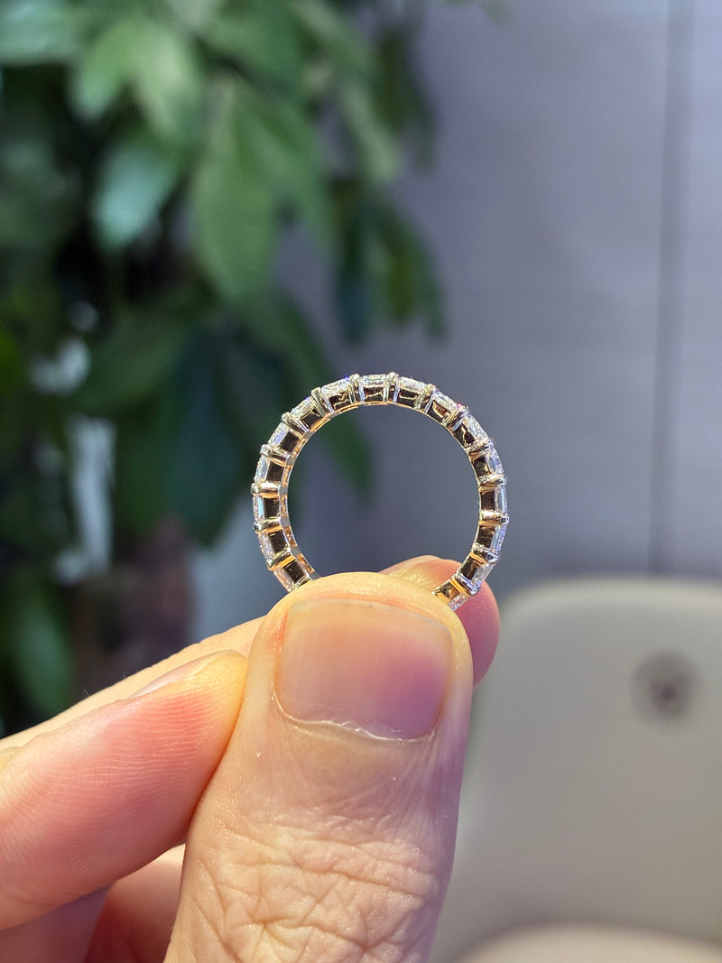 Deposit for customisation for JC // Half Eternity Radiant 1 total carats 0.1 carats/10 pieces in 14k gold