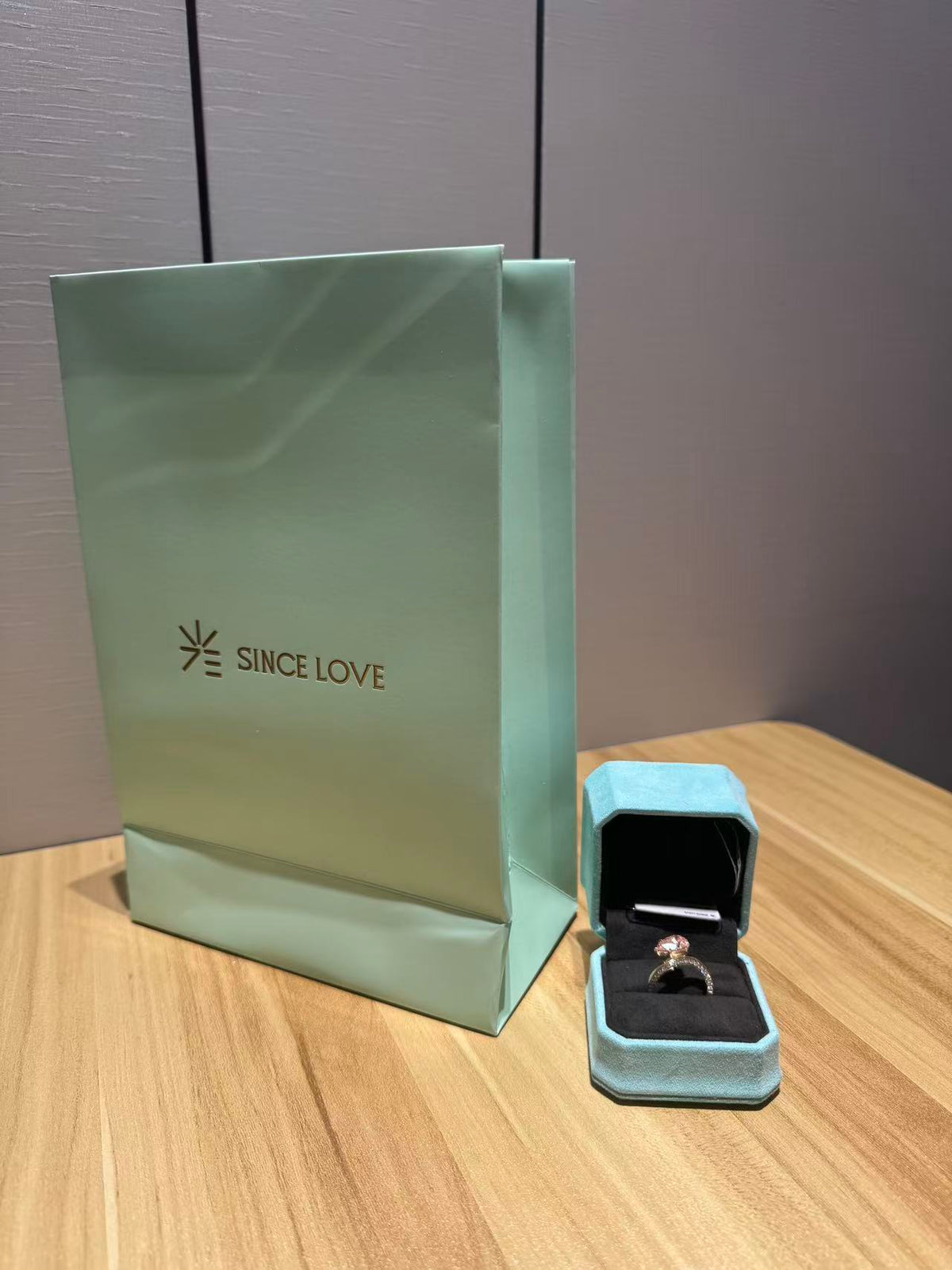 SINCE LOVE 18K Yellow gold  3ct Marquis pink ring