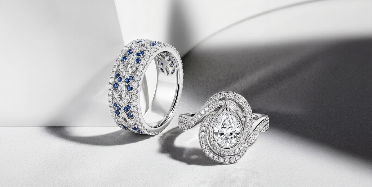 A larger center diamond, crafted for your next chapter