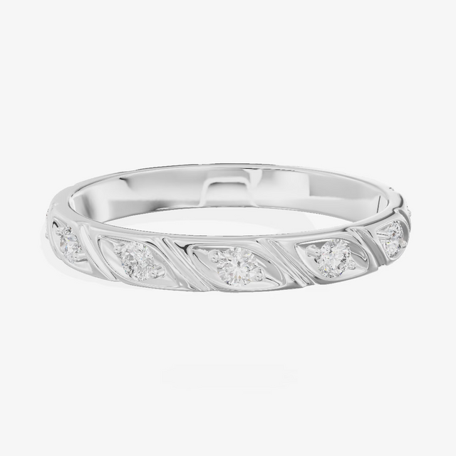 Round Wedding Band (1/6 ct. tw.) in 18K White Gold