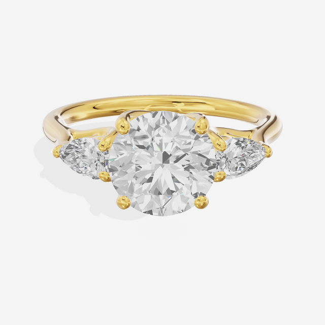 Grand Vowsae Three Stone Round Engagement Ring (2/5 ct. tw.) in 18K Yellow Gold