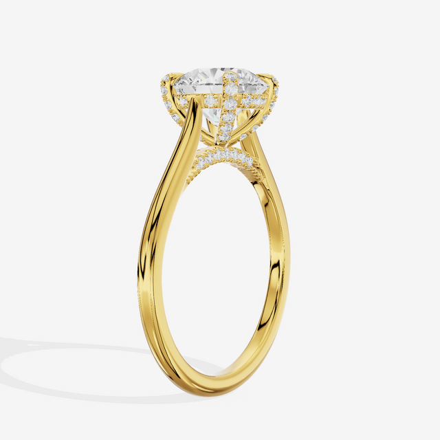 Grand Vowsae Round Engagement Ring with Side Stones (1/5 ct. tw.) in 18K Yellow Gold