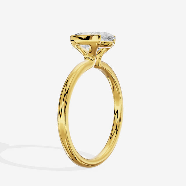 Sincere Bezel 1.8mm Oval Solitaire Engagement Ring in 18K Yellow Gold