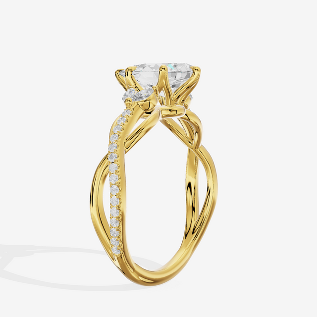 Lustrous Vowsae Pear Engagement Ring with Side Stones (1/5 ct. tw.) in 18K Yellow Gold