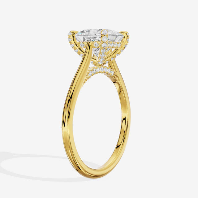 Grand Vowsae Princess Engagement Ring with Side Stones (1/5 ct. tw.) in 14K Yellow Gold