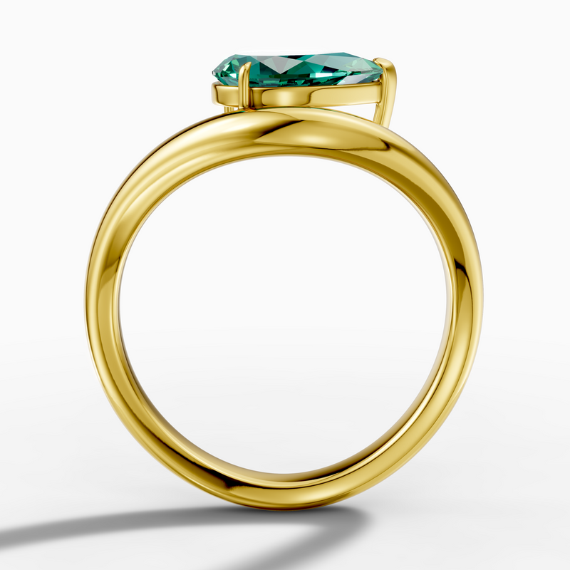 1.565-carat pear lab-grown Diamond East-West Ring — 14K yellow gold