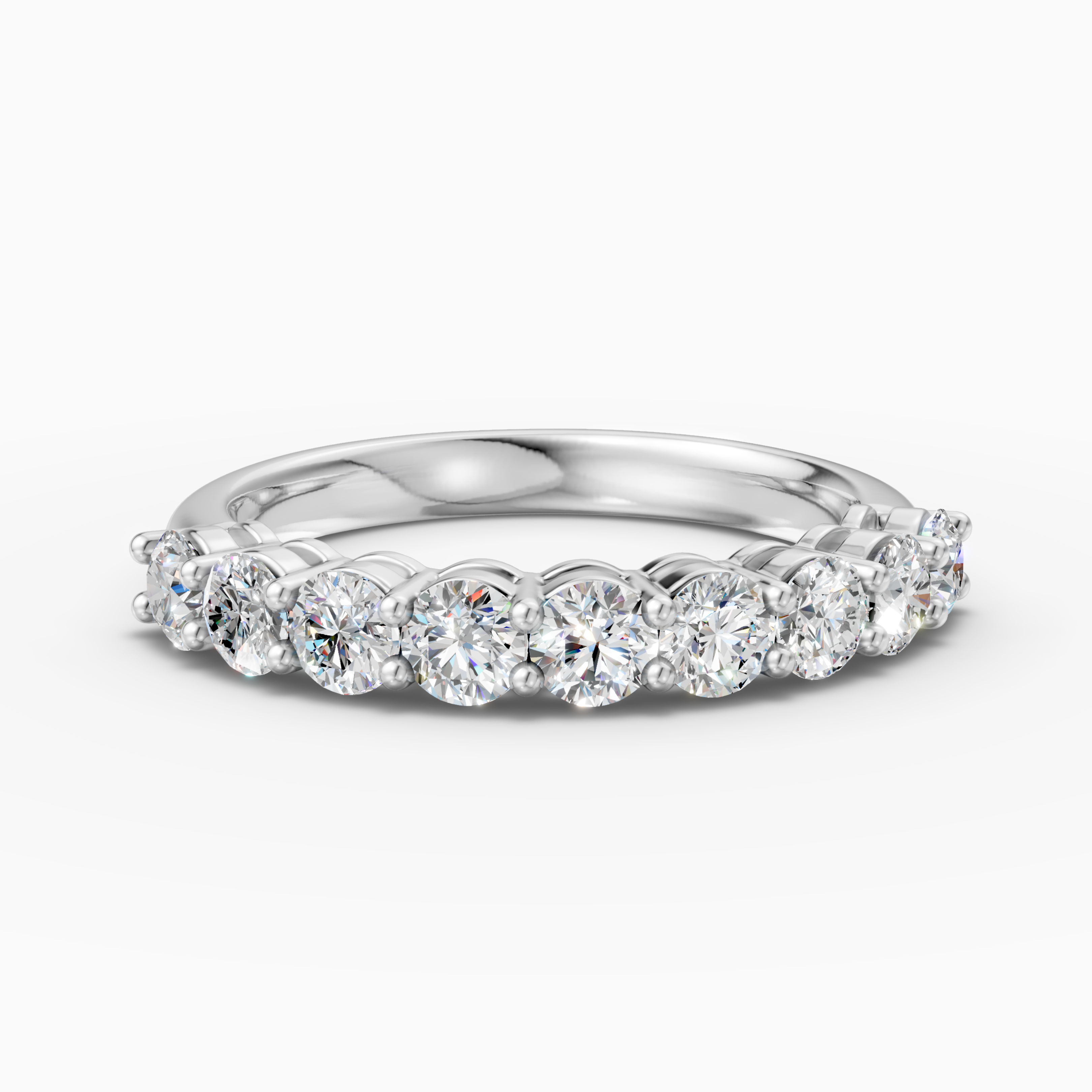18k white gold round lab-grown diamond engagement ring